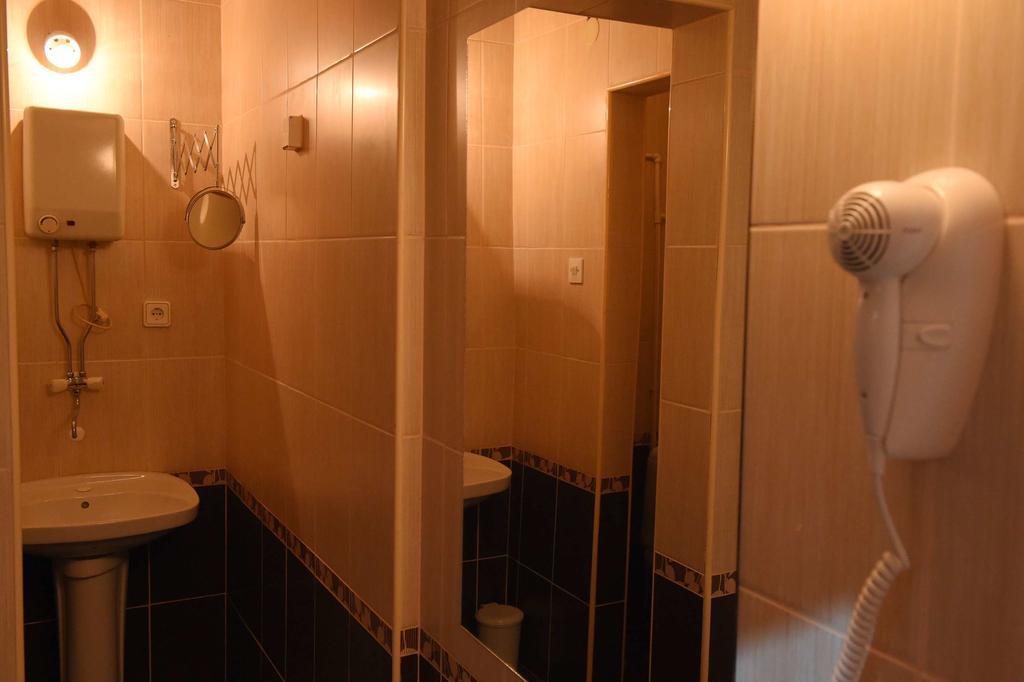 Apartment Inn Rooms نوفي ساد الغرفة الصورة
