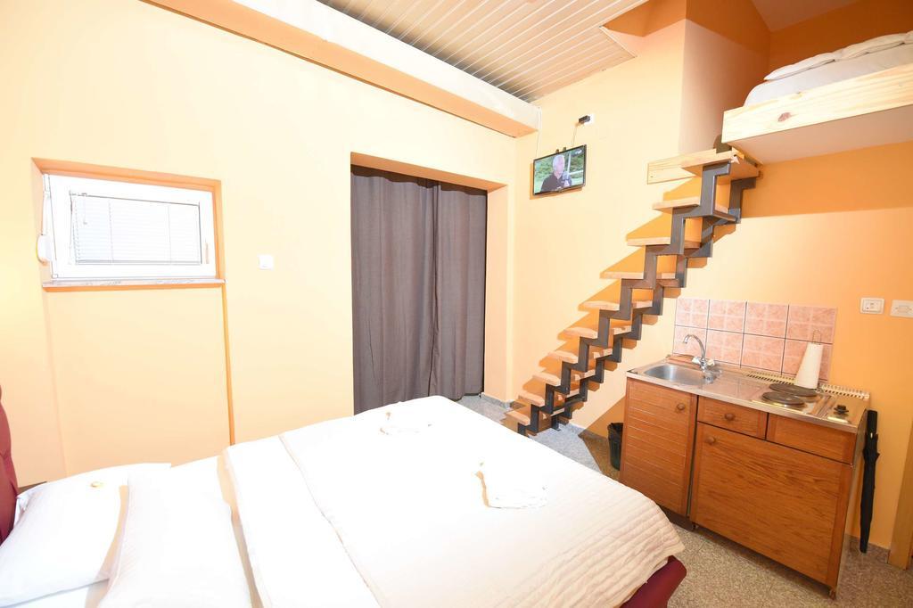 Apartment Inn Rooms نوفي ساد الغرفة الصورة