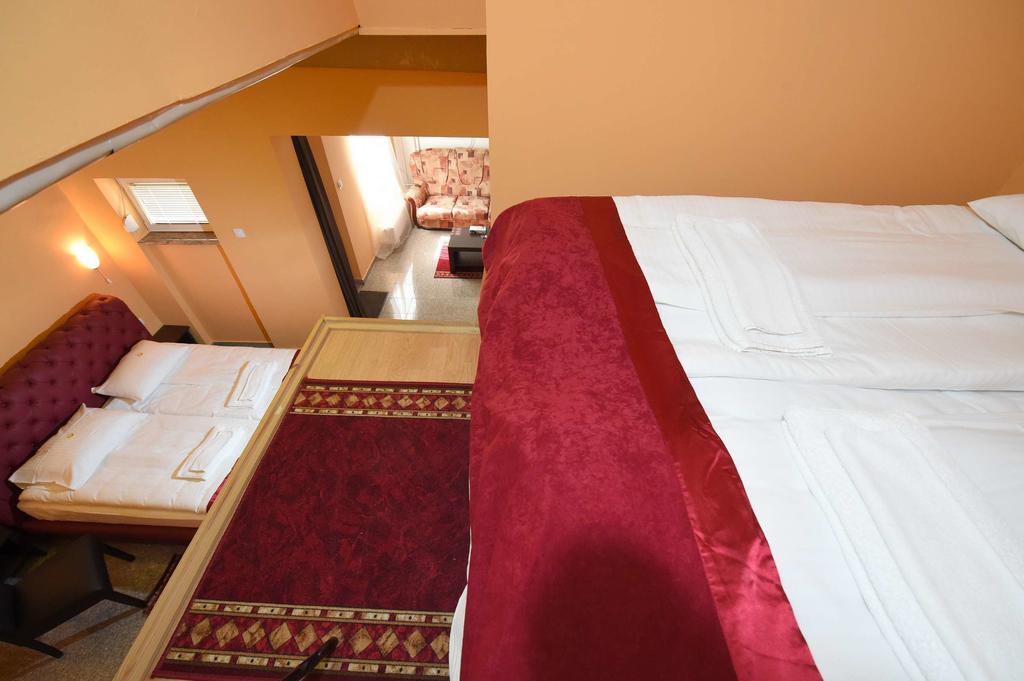 Apartment Inn Rooms نوفي ساد الغرفة الصورة